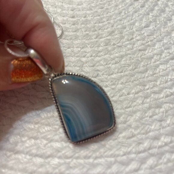 Beautiful BLUE BOTSWANA AGATE Handmade Sterling 925 Pendant/Chain #746D - Picture 1 of 3